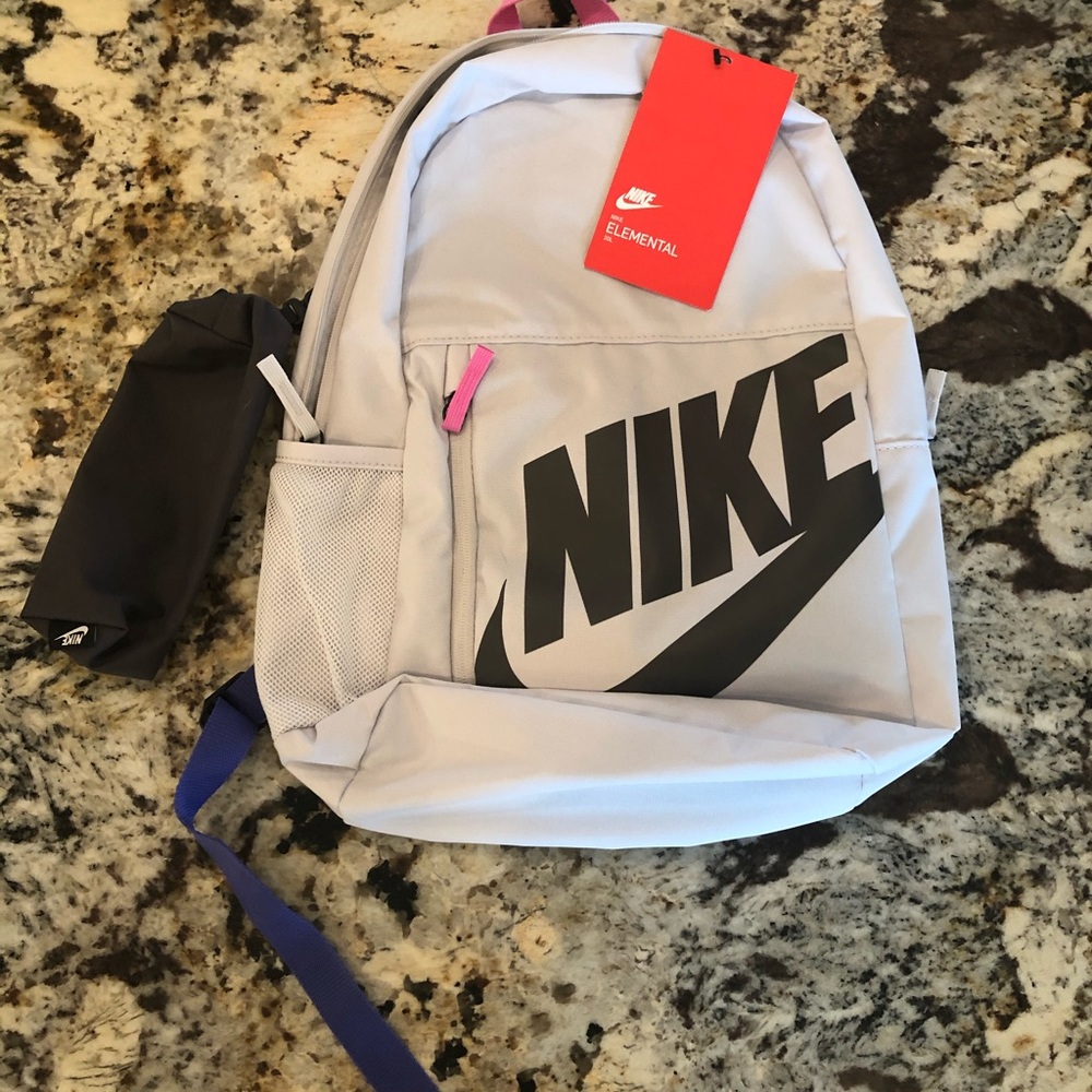 NWT Nike Elemental 20L Backpack